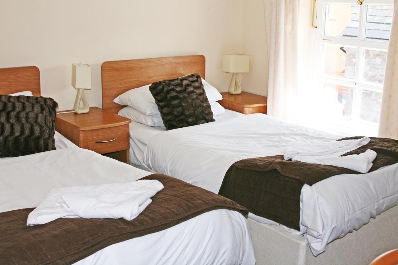 The Gremlin Lodge Brecon Ngoại thất bức ảnh